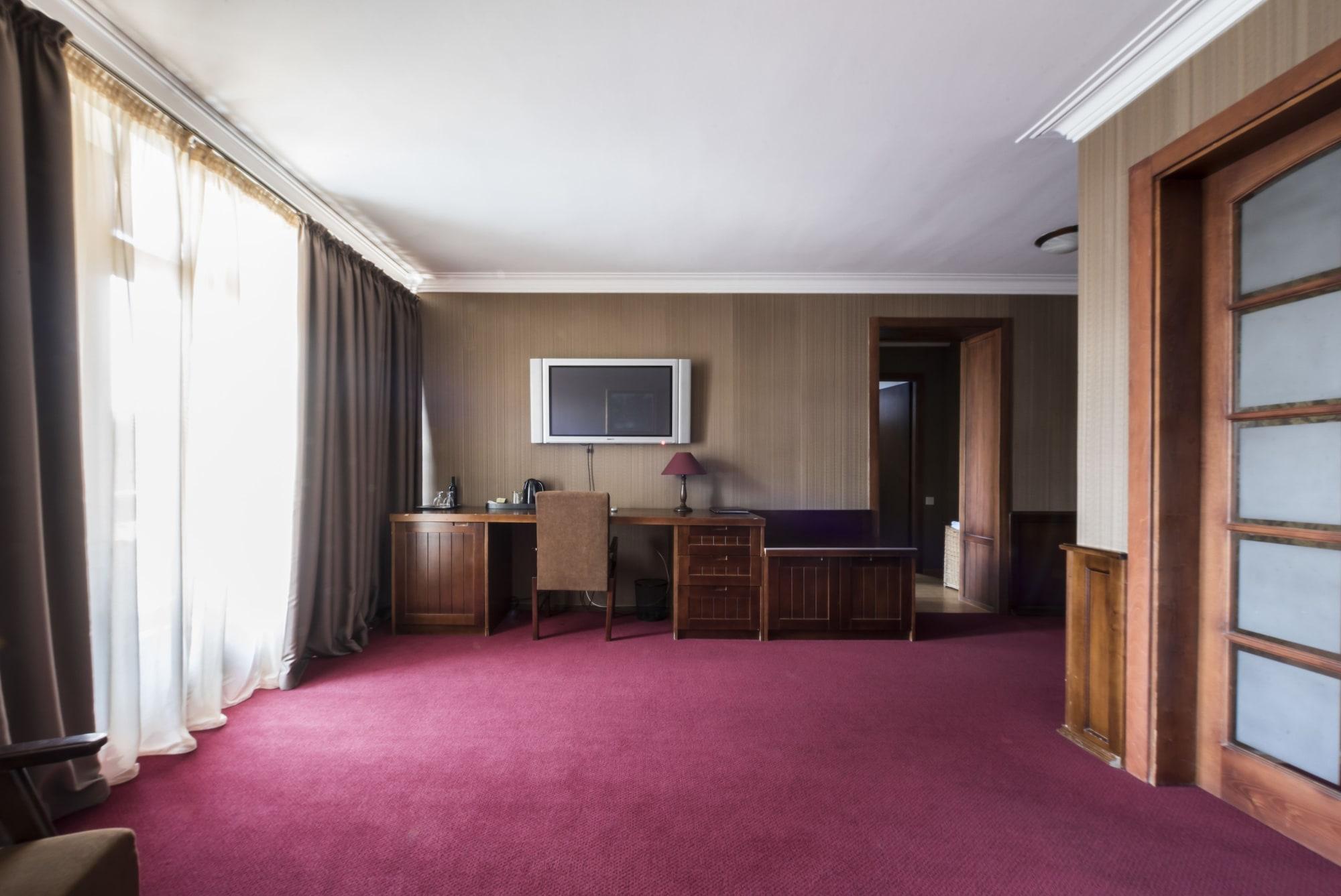 Hotel Kopala Tbilisi Ngoại thất bức ảnh
