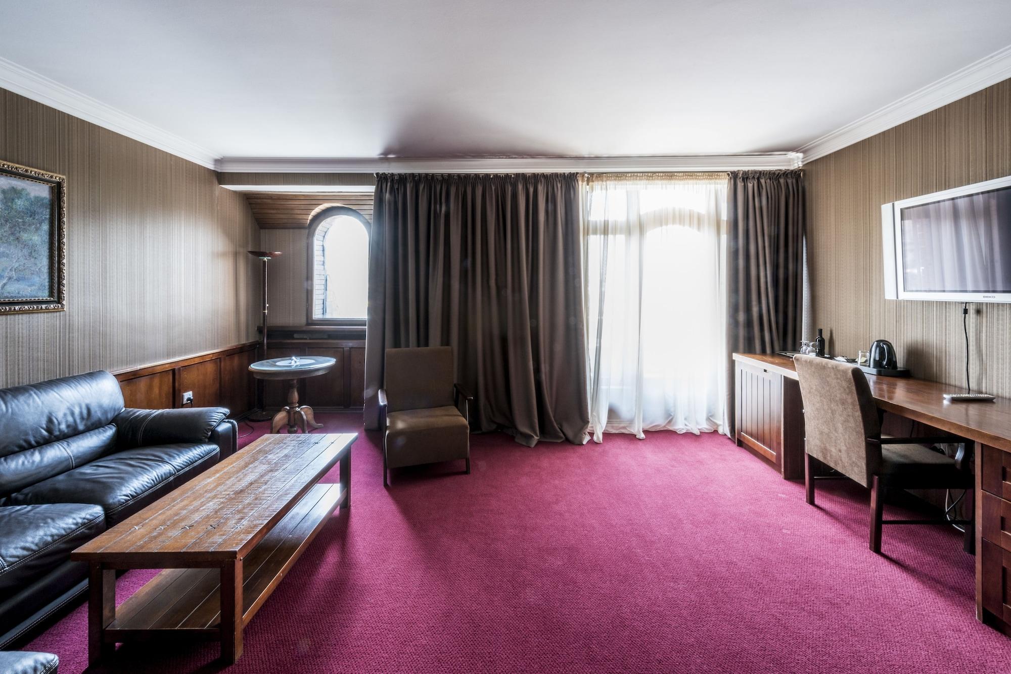 Hotel Kopala Tbilisi Ngoại thất bức ảnh